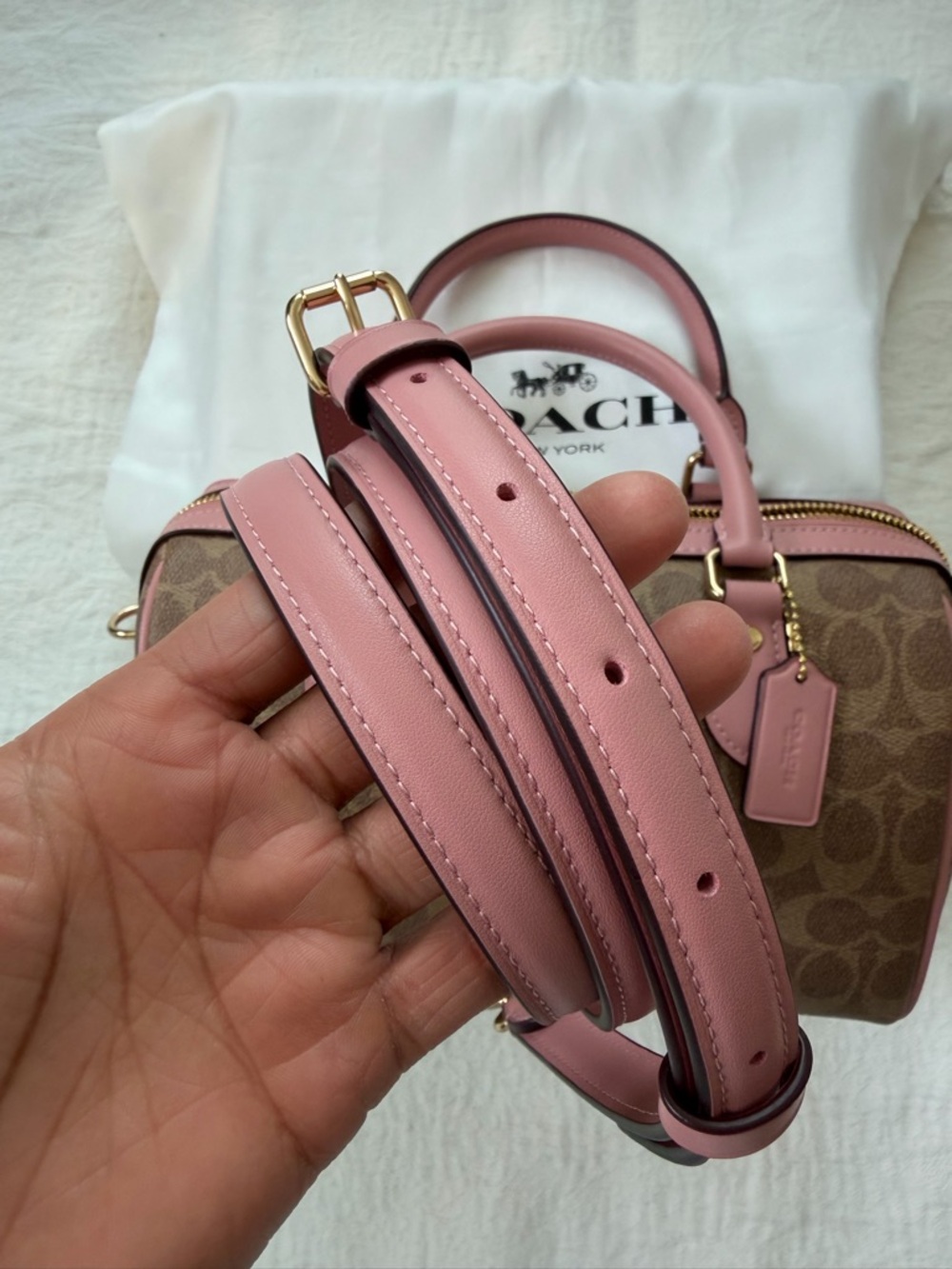 Coach Rowan Satchel Signature Canvas - Picture 16 of 16